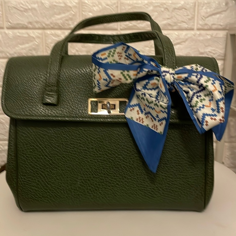 #078. Vintage Leather Handbag